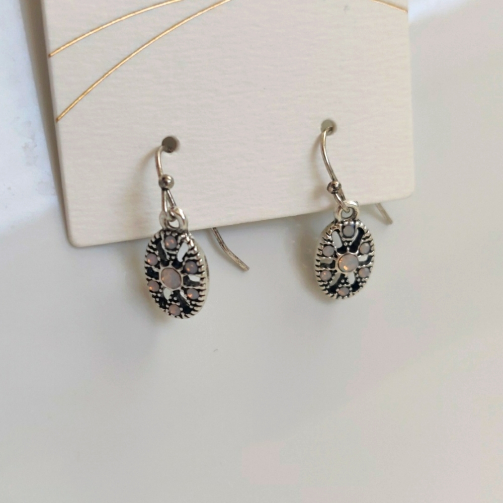 New!World Market Dangle Silver Tone Gemstone  Nickel Free Earrings Vintage Inspi